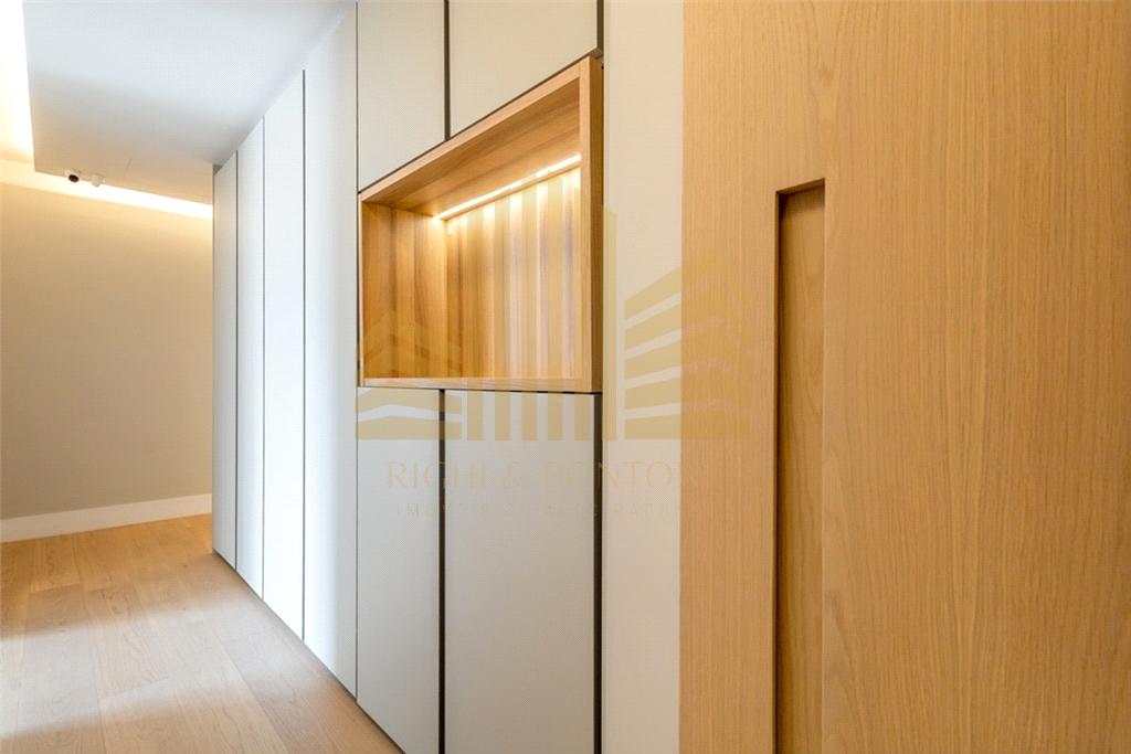 Apartamento à venda com 3 quartos, 401m² - Foto 31