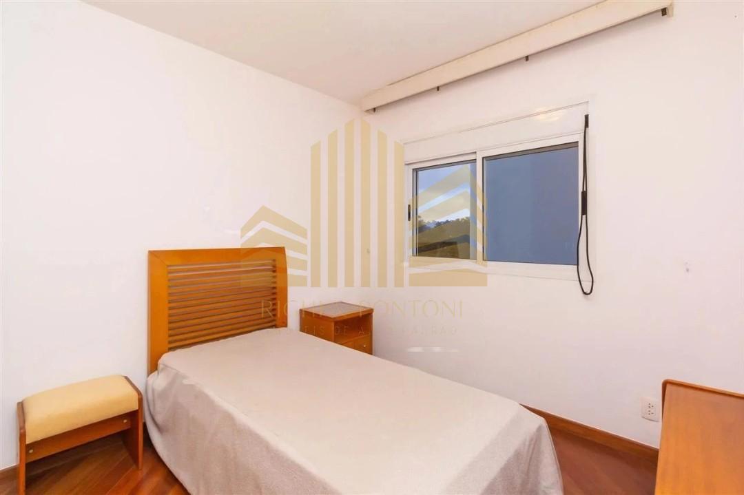 Apartamento à venda com 3 quartos, 212m² - Foto 14