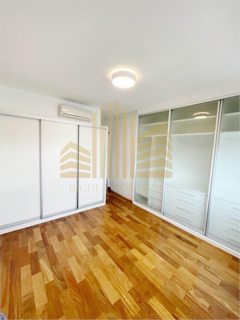 Apartamento à venda com 3 quartos, 234m² - Foto 17