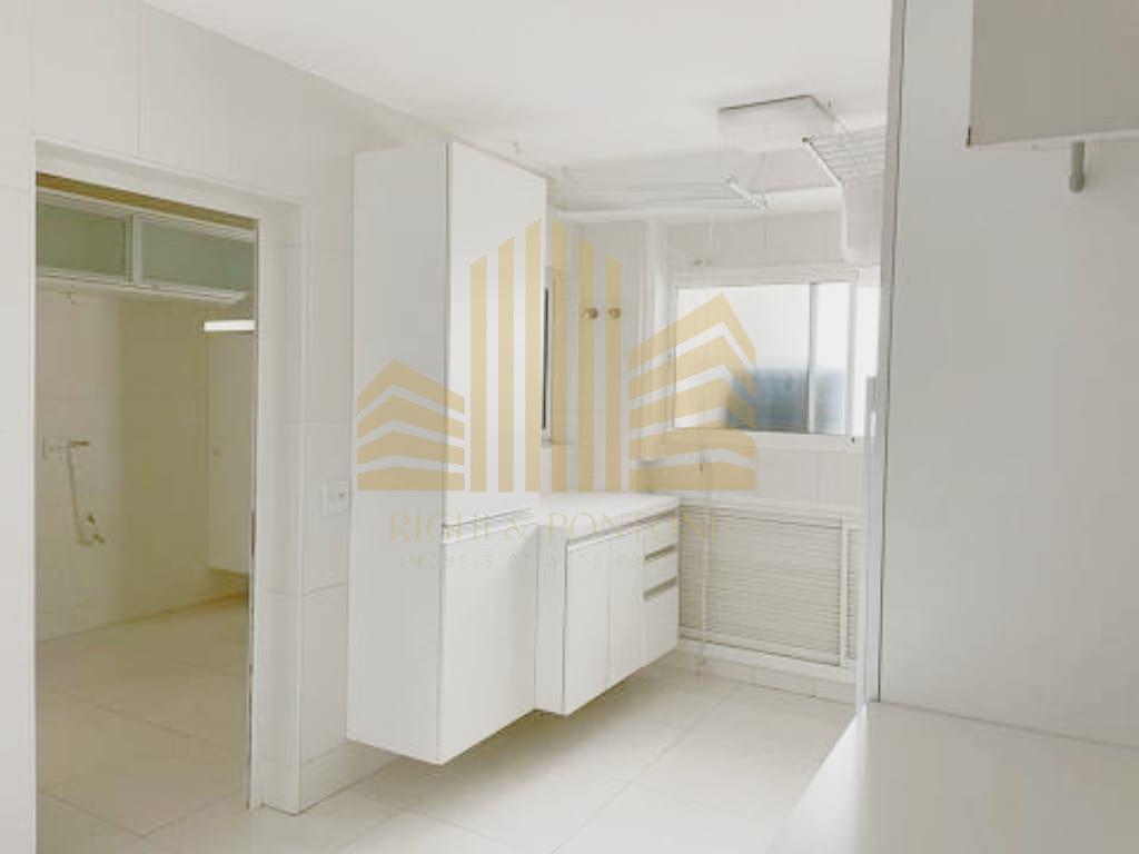 Apartamento à venda com 3 quartos, 234m² - Foto 20