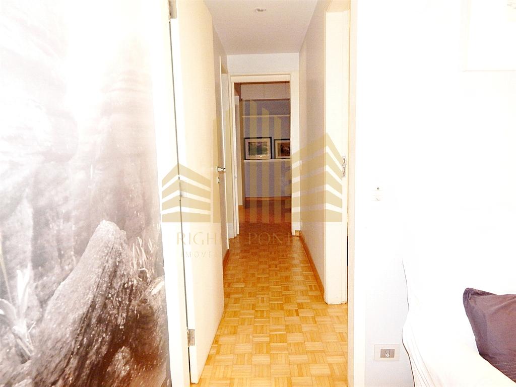 Apartamento à venda com 3 quartos, 154m² - Foto 12