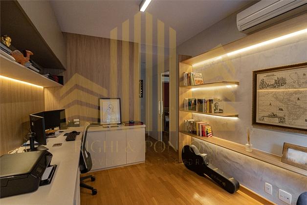 Apartamento à venda com 3 quartos, 161m² - Foto 13