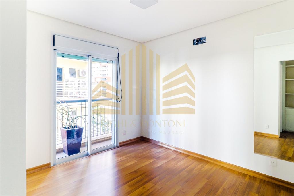 Apartamento à venda com 3 quartos, 231m² - Foto 11