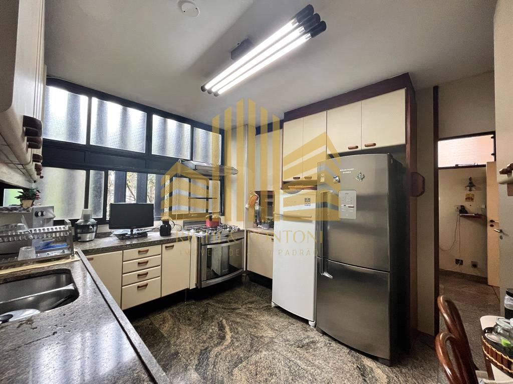 Apartamento à venda com 4 quartos, 293m² - Foto 23